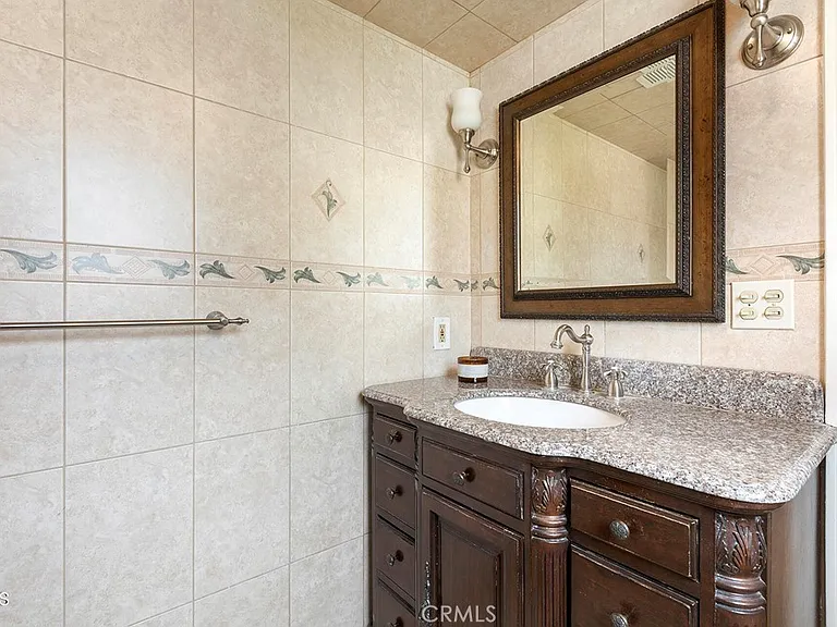 2963 Sheffield Rd — Photo 13