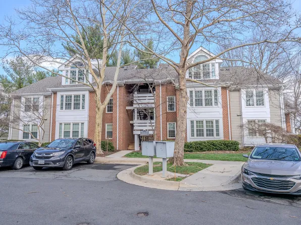 11168 Beaver Trail Ct, Reston, VA 20191