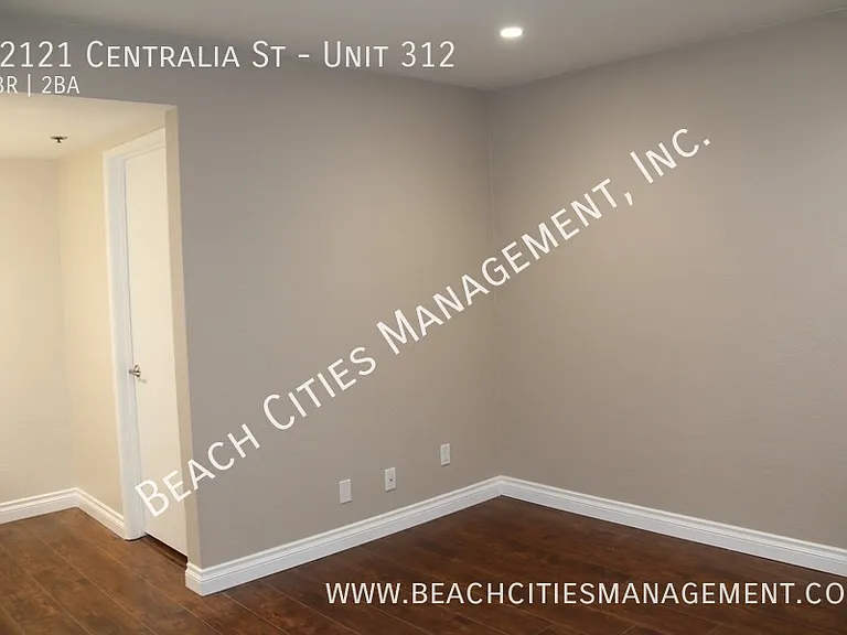 12121 Centralia St #312 — Photo 16