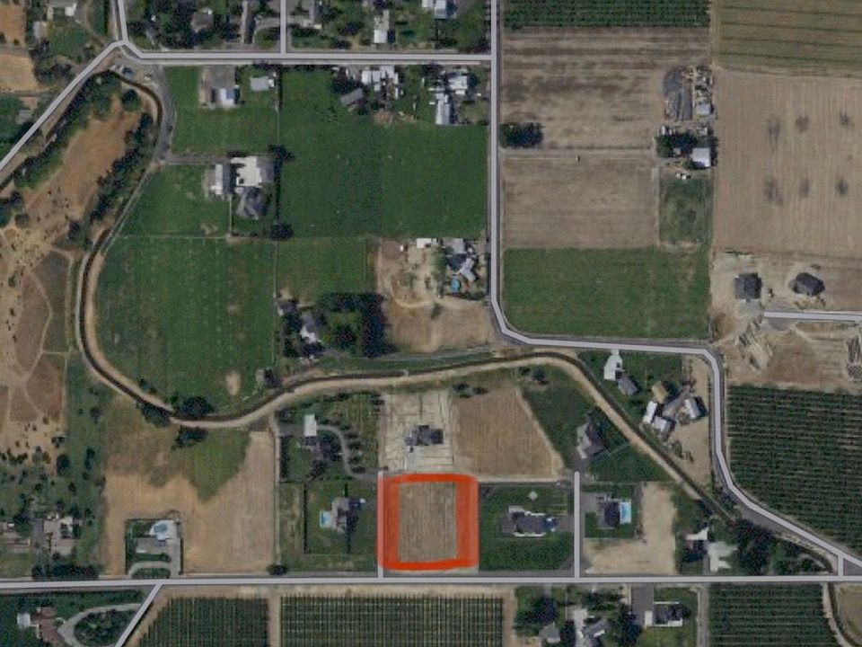 2nd image of 805 Perry Vista Ln