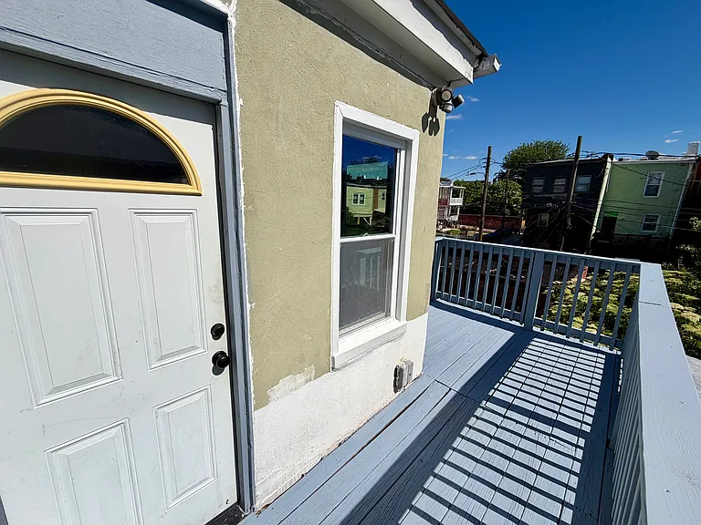 809 Brooks Ln #2 — Photo 23