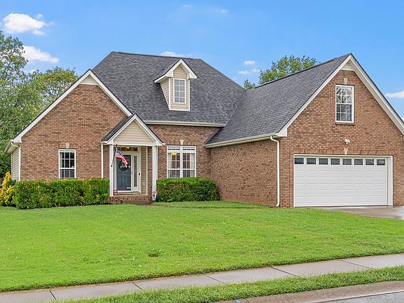 2nd image of 755 Vera Dr