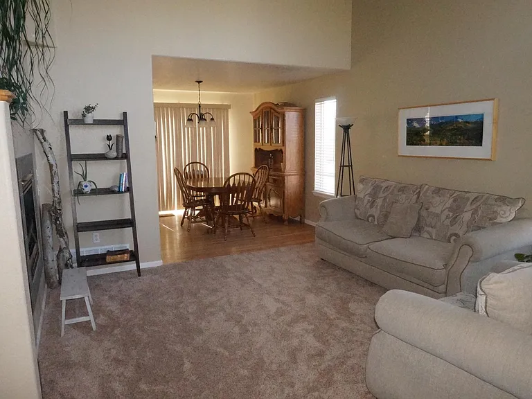 9801 Chadwick Way — Photo 5
