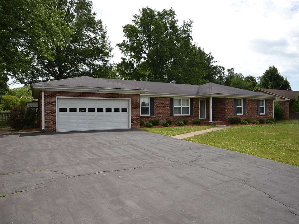 1st image of 2408 Tipperary Dr