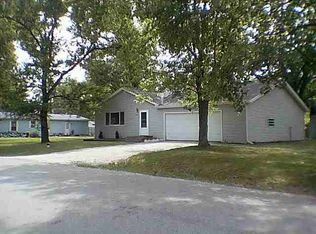 9929 N 4th Of July Ave, Syracuse, IN 46567