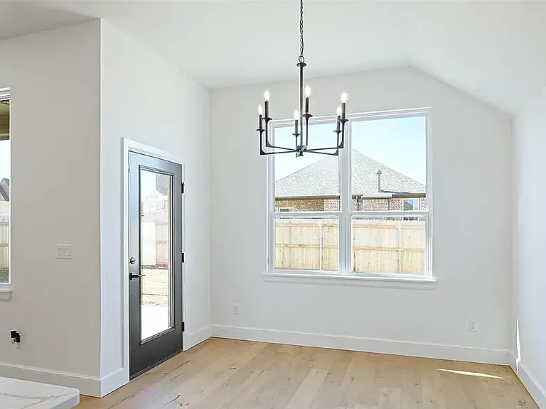 3802 Bedrock Dr — Photo 15