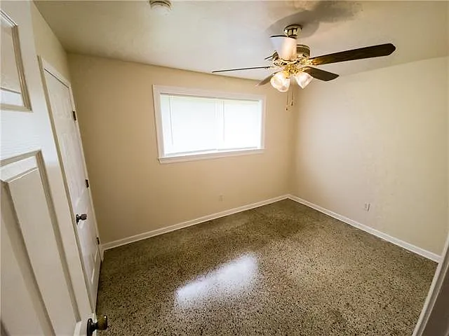 4819 Francis Dr — Photo 11