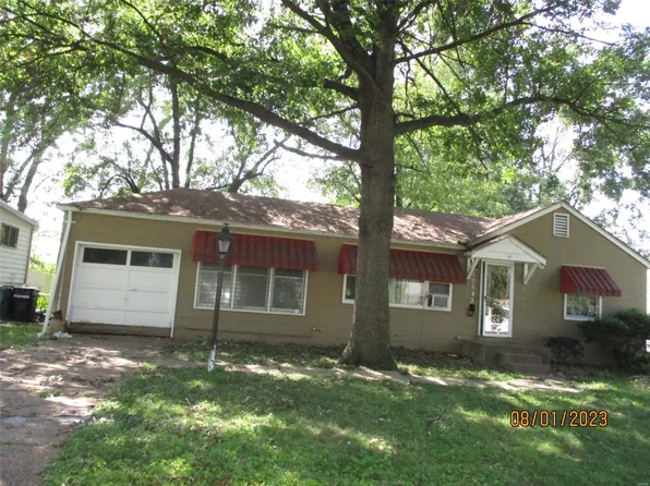 10543 Byfield Dr, Saint Louis, MO 63137