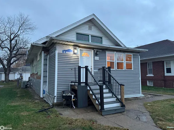 2032 Gnahn St, Burlington, IA 52601