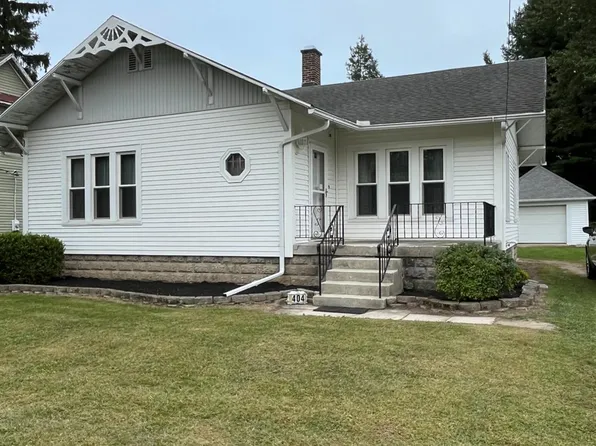 404 E Maple St, Clyde, OH 43410