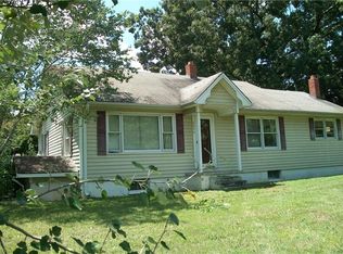 6056 Hampton Rd, Clemmons, NC 27012