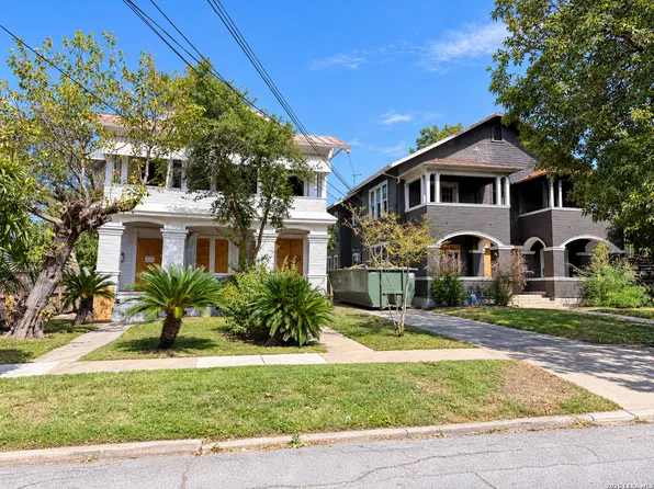 305 W POPLAR ST, San Antonio, TX 78212