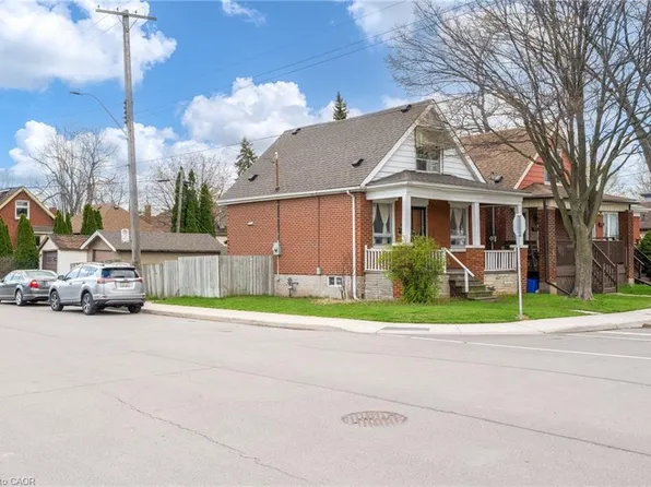 118 Cameron Ave N, Hamilton, ON L8H 4Z2