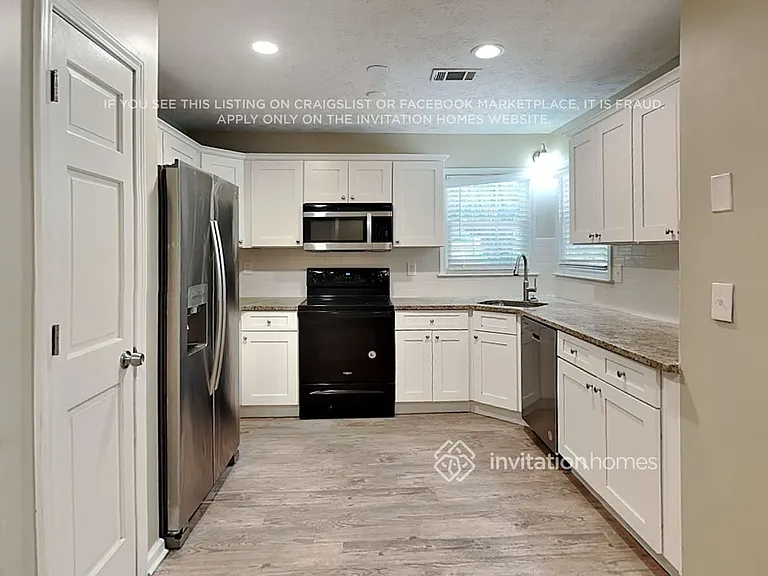 4491 Marci St — Photo 6