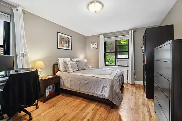 Sold by Century 21 American Homes | media 33