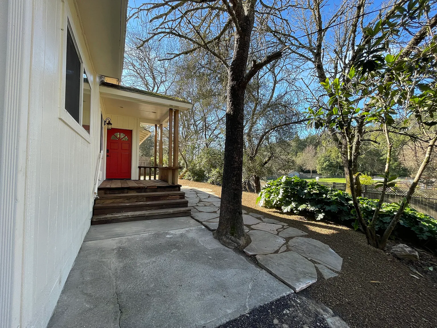 3 bed, 1700 sqft, $3,900 — Photo 3