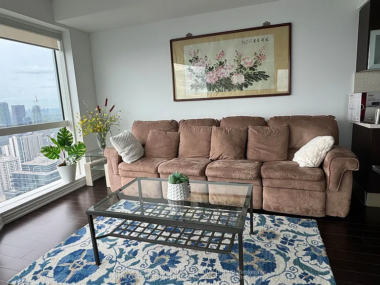 386 Yonge St #5316 — Photo 4
