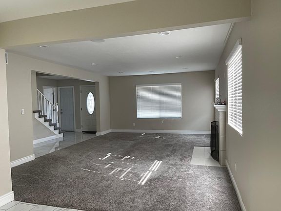 3rd image of 917 N Del Sol Ln