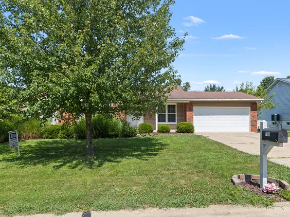 1620 Dahlia Ct, Saint Charles, MO 63303