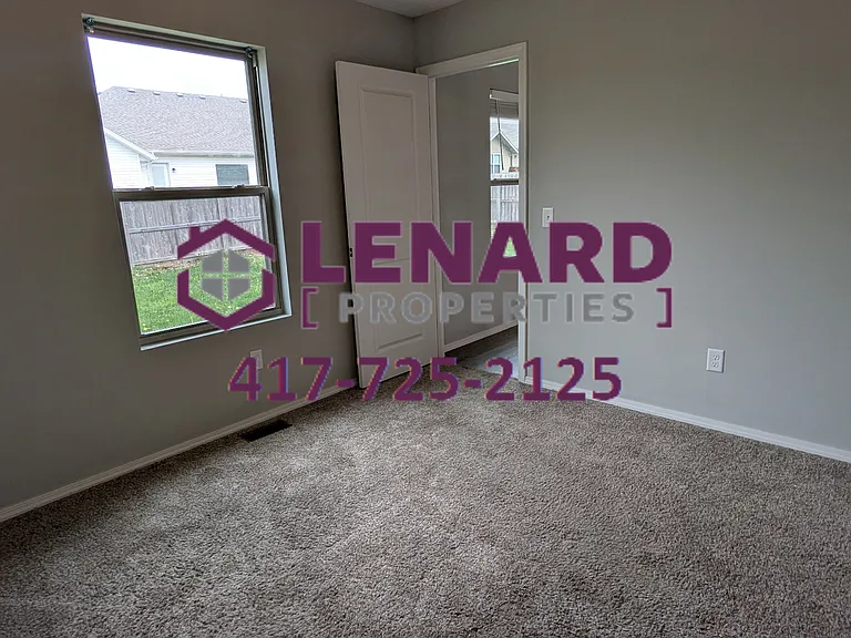 1361 S Lorraine Ave — Photo 15