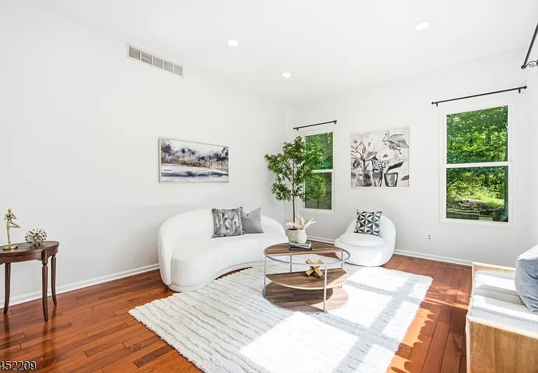 9 Stirrup Way — Photo 7