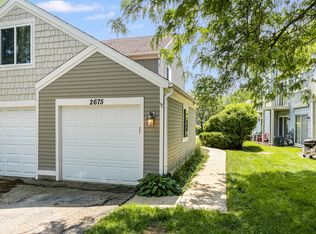 2675 Stanton Ct S, Aurora, IL 60502