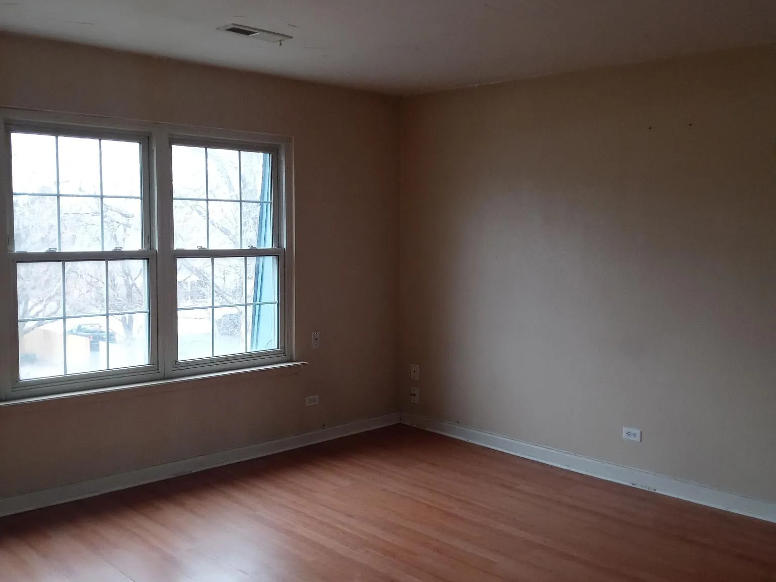 2 bed, 1004 sqft, $1,525 — Photo 4