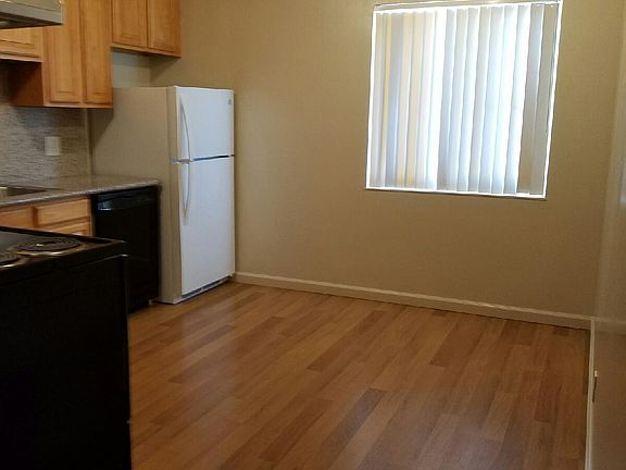 2nd image of 1024 Valencia Ave #15
