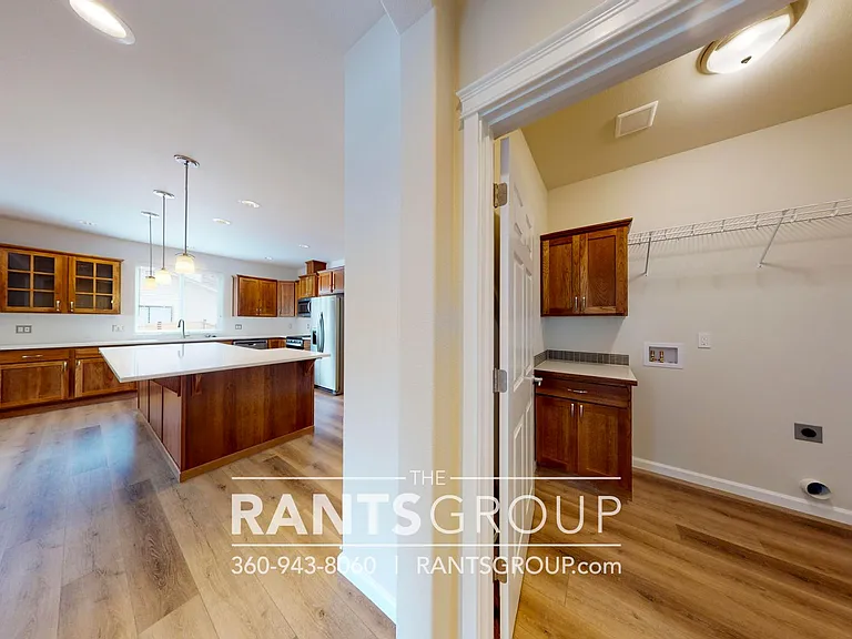 5212 Marian Dr NE — Photo 13