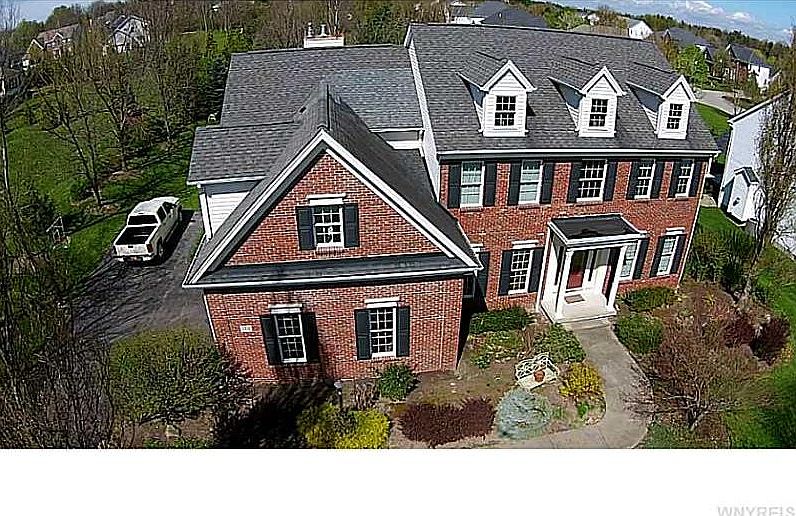 1st image of 260 Fox Meadow Ln