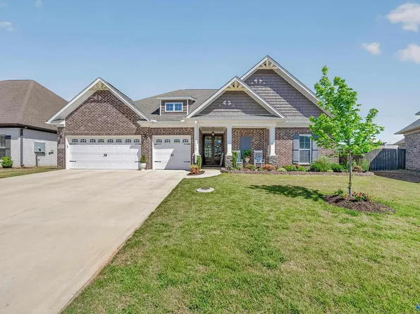 107 Conifer Ct, Madison, AL 35757