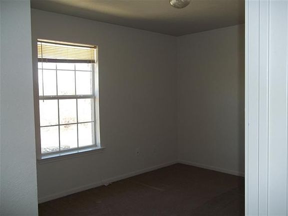 3rd image of 334 S 40th St APT A