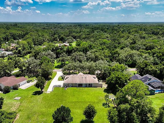 2nd image of 180 RIVER OAKS CIRCLE