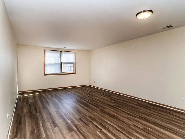 1440 Taylor — Photo 6