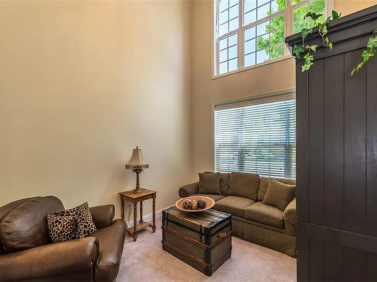 4330 Granby Cir — Photo 2