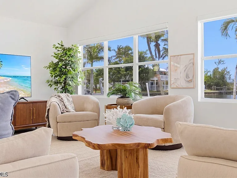 2669 Coco Plum Dr — Photo 10