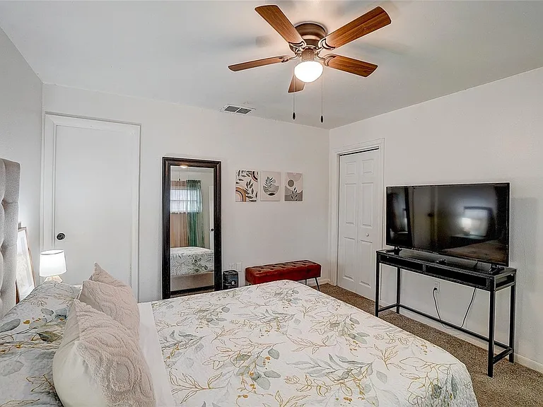 15219 Westminister Ave #B — Photo 8