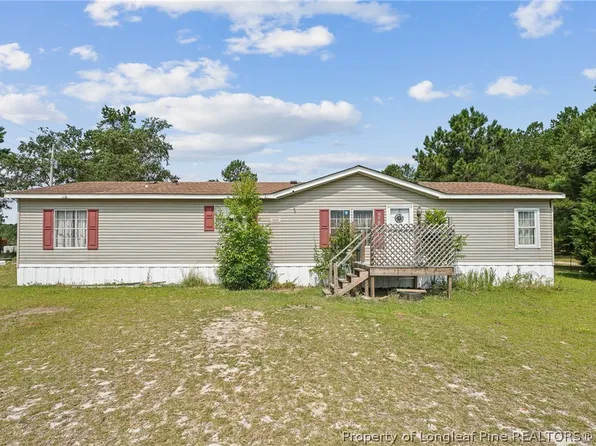 799 Gainey Rd, Raeford, NC 28376