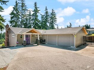 1243 Noble Fir Ln, Camano Island, WA