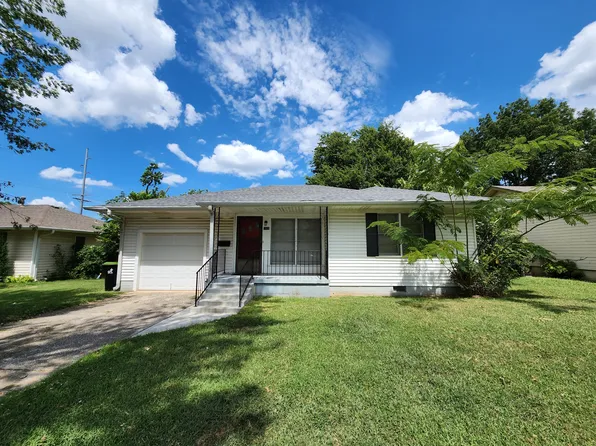 1808 E 6th St, Ada, OK 74820