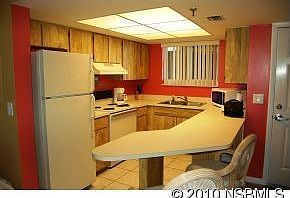 4th image of 421 S Atlantic Ave #607
