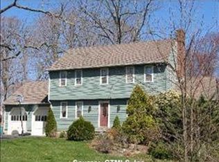 11 Settlers Ln, Clinton, CT 06413