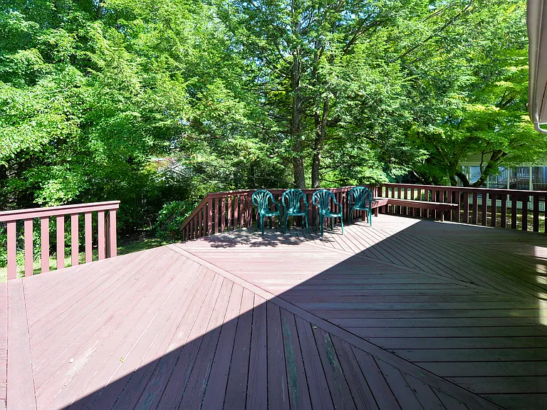 38 Griswold Pl — Photo 32