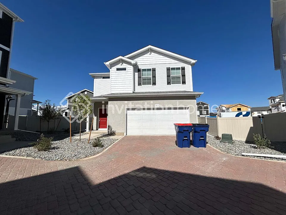 3416 Pearwood Dr