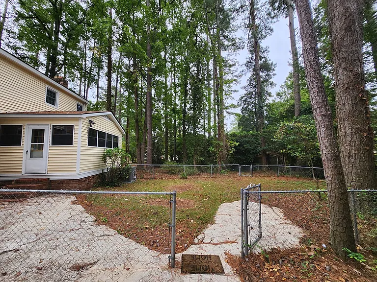 3602 Nassau Dr — Photo 4