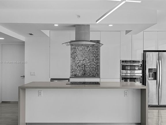 2nd image of 21055 Yacht Club Dr APT 1409