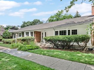 801 N East Ave, Oak Park, IL 60302