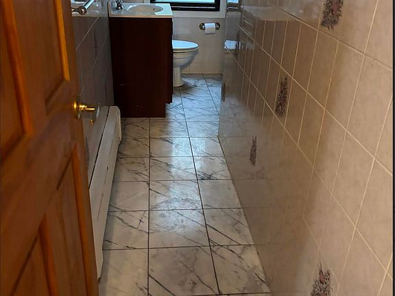 4th image of 36-08 36th Ave #2