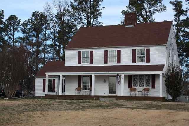 1st image of 607 Macedonia St