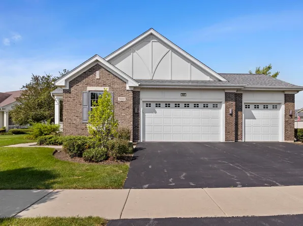 900 Scottsdale Dr, Hampshire, IL 60140